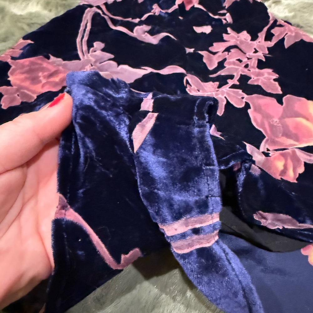 Lush Velvet Floral Romper - Navy and Reddish Pink - Picture 5 of 8